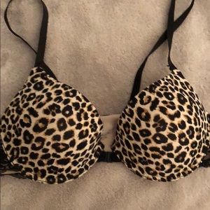 Leopard bra in EUC